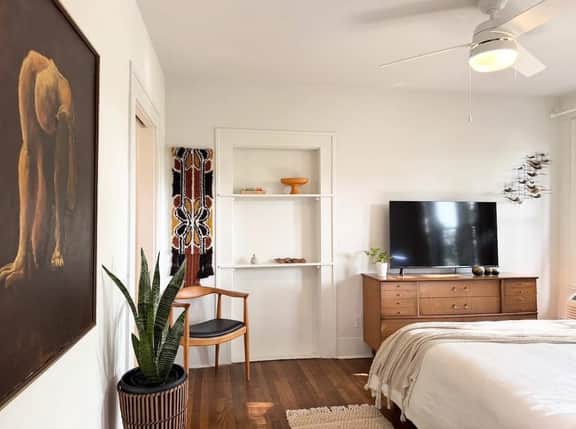 calla lily - relaxing haven with pool & hot tub